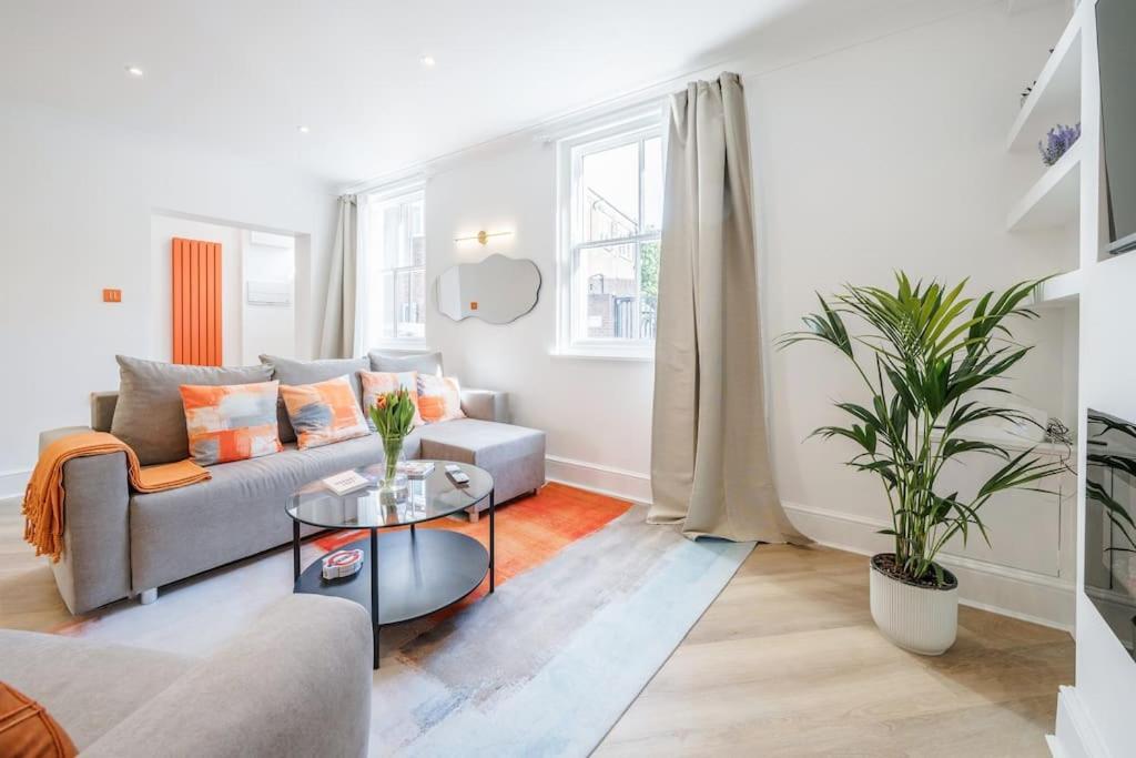 הוילה לונדון House 10 Mins To Tower Bridge Hot Tub & Parking מראה חיצוני תמונה